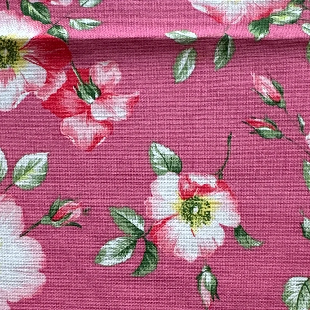 Valentino Placement and Floral Pink Napkin Set